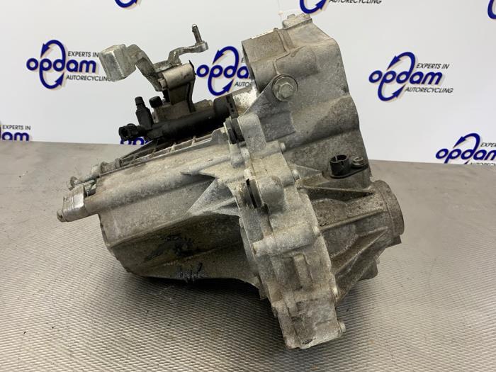 Getriebe van een Volkswagen Up! (121) 1.0 12V EcoFuel 2019