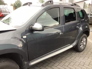 Used Door 4-door, front left Dacia Duster (HS) 1.2 TCE 16V Price on request offered by Gebr Opdam B.V.