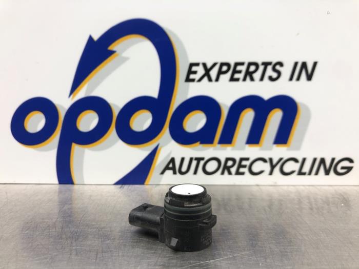 Usados Sensor PDC Seat Leon (5FB) 2.0 TSI Cupra 300 16V Precio € 22,00 Norma de margen ofrecido por Gebr Opdam B.V.