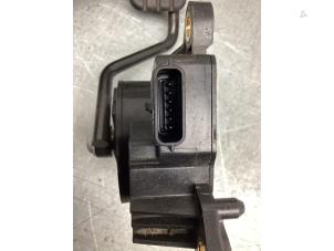 Gaspedalsensor från en Mercedes-Benz Citan (415.6) 1.5 108 CDI Euro 6 2017