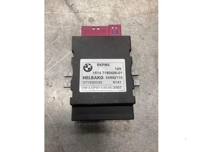 Używane Modul paliwowy ADM BMW 3 serie (E92) 325i 24V Cena € 20,00 Procedura marży oferowane przez Gebr Opdam B.V.