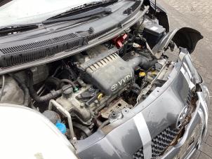 Engine from a Toyota Yaris II (P9) 1.3 16V VVT-i 2009