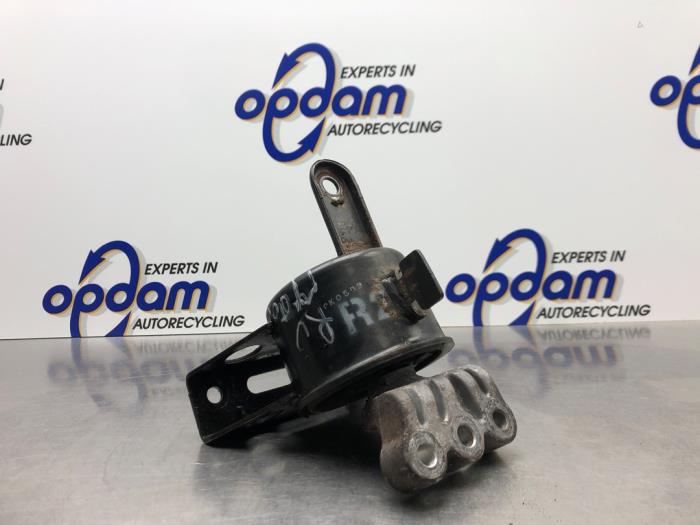Used Engine mount Chevrolet Spark (M300) 1.0 16V Bifuel Price € 32,00 Margin scheme offered by Gebr Opdam B.V.