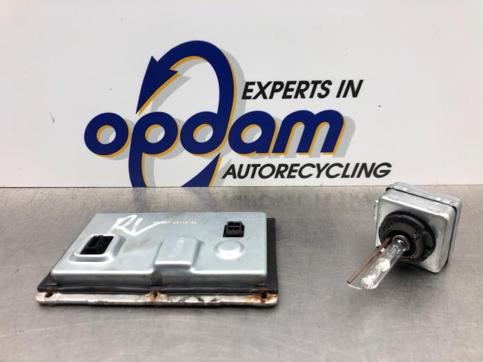 Begagnade Xenonmodul Citroen C5 II Break (RE) 3.0 V6 24V Pris € 90,00 Marginaltabell erbjuds av Gebr Opdam B.V.