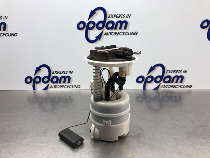 Gebrauchte Benzinpumpe Nissan Micra (K12) 1.2 16V Preis € 36,00 Margenregelung angeboten von Gebr Opdam B.V.