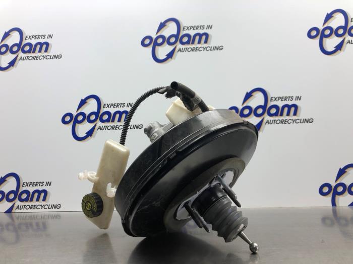 Usagé Servo frein Citroen C4 Grand Picasso (3A) 1.6 HDiF 115 Prix € 112,00 Règlement à la marge proposé par Gebr Opdam B.V.