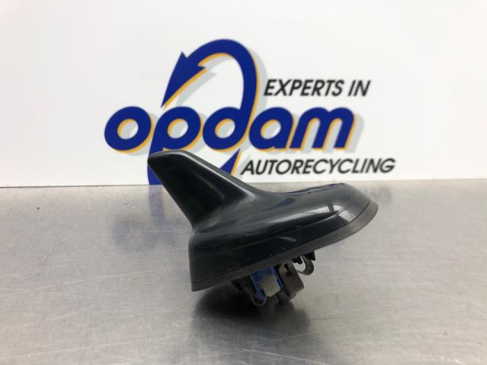 Gebrauchte GPS Antenne Volkswagen Golf VII Variant (AUVV) 1.4 TSI 16V Preis € 32,00 Margenregelung angeboten von Gebr Opdam B.V.