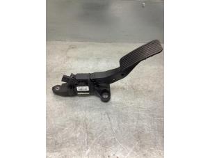 Usados Sensor de posición de acelerador Hyundai Kona (OS) 1.0 T-GDI 12V Precio € 50,00 Norma de margen ofrecido por Gebr Opdam B.V.