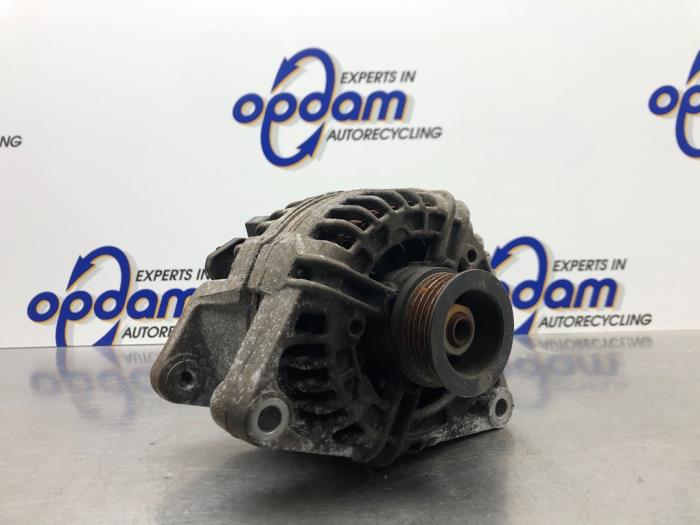 Begagnade Dynamo Opel Corsa D 1.2 ecoFLEX Pris € 27,00 Marginaltabell erbjuds av Gebr Opdam B.V.