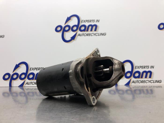 Begagnade Startmotor Opel Corsa D 1.2 ecoFLEX Pris € 45,00 Marginaltabell erbjuds av Gebr Opdam B.V.