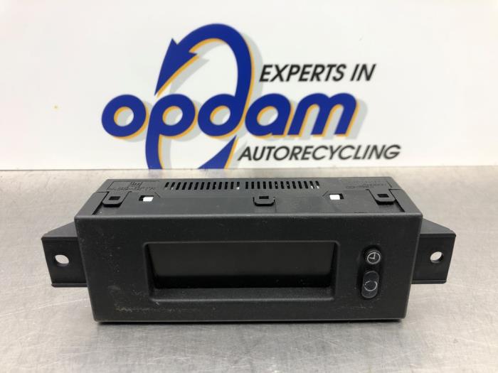 Begagnade Innerdisplay Opel Corsa D 1.2 ecoFLEX Pris € 36,00 Marginaltabell erbjuds av Gebr Opdam B.V.