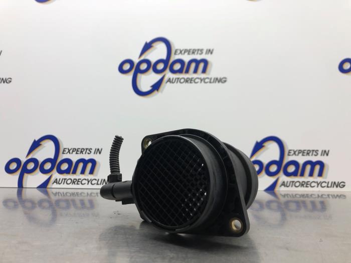 Gebrauchte Luftmassenmesser Audi A3 (8L1) 1.8 20V Preis € 32,00 Margenregelung angeboten von Gebr Opdam B.V.