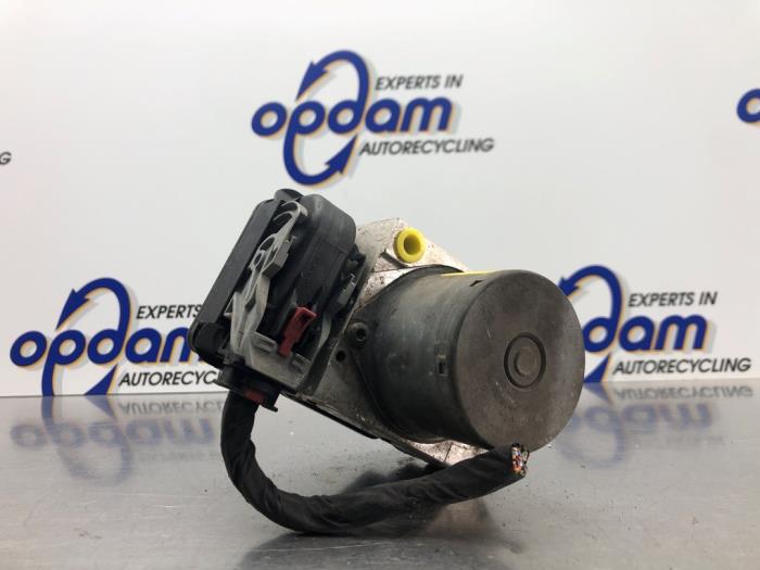 Begagnade ABS-pump Kia Picanto (TA) 1.0 12V Pris € 135,00 Marginaltabell erbjuds av Gebr Opdam B.V.