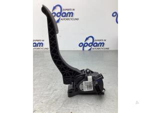 Usados Sensor de posición de acelerador Peugeot 3008 II (M4/MC/MJ/MR) 1.6 16V PureTech 180 Precio € 30,00 Norma de margen ofrecido por Gebr Opdam B.V.