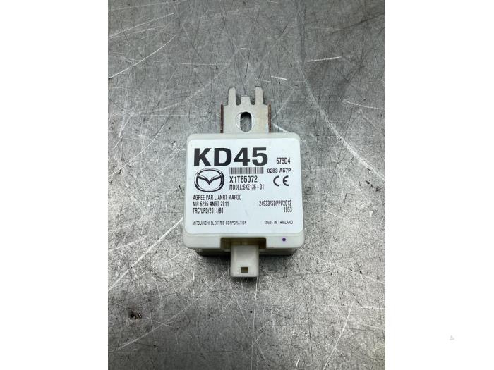 Używane Modul keyless vehicle Mazda 2 (DJ/DL) 1.5 SkyActiv-G 90 Cena € 75,00 Procedura marży oferowane przez Gebr Opdam B.V.