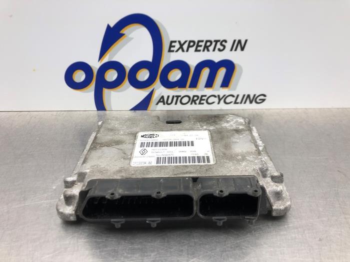 Used Automatic gearbox computer Renault Trafic New (FL) 2.5 dCi 16V 135 Price € 248,00 Margin scheme offered by Gebr Opdam B.V.
