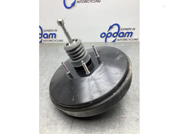 Usagé Servo frein Fiat 500L (199) 1.3 D 16V Multijet Prix € 80,00 Règlement à la marge proposé par Gebr Opdam B.V.