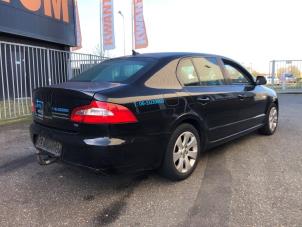 Begagnade Dragkrok Skoda Superb (3TAA) 1.4 TSI 16V Pris € 150,00 Marginaltabell erbjuds av Gebr Opdam B.V.