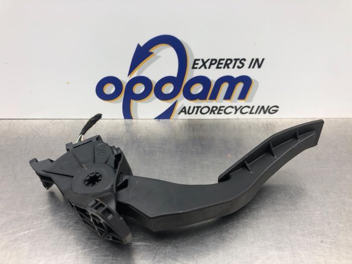 Używane Pedal gazu Opel Zafira Tourer (P12) 1.4 Turbo 16V Ecotec Cena € 68,00 Procedura marży oferowane przez Gebr Opdam B.V.
