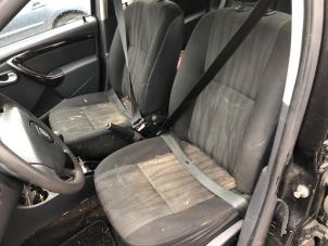 Usagé Intérieur complet Dacia Duster (HS) 1.6 16V Prix sur demande proposé par Gebr Opdam B.V.