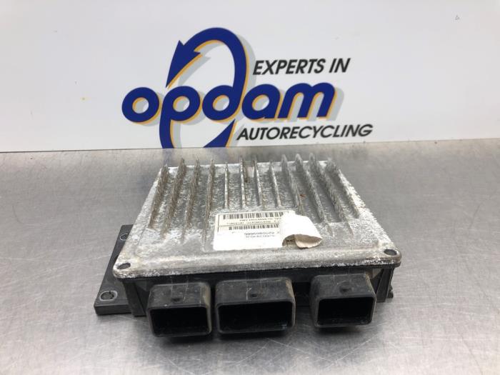 Used Engine management computer Renault Kangoo Express (FW) 1.5 dCi 85 Price € 112,00 Margin scheme offered by Gebr Opdam B.V.