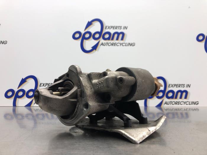 Used Starter Volkswagen Passat (3B3) 1.8 Turbo 20V Price € 30,00 Margin scheme offered by Gebr Opdam B.V.