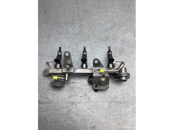 Usagé Système d'injection Renault Megane IV (RFBB) 1.6 GT Energy TCe 205 EDC Prix € 75,00 Règlement à la marge proposé par Gebr Opdam B.V.
