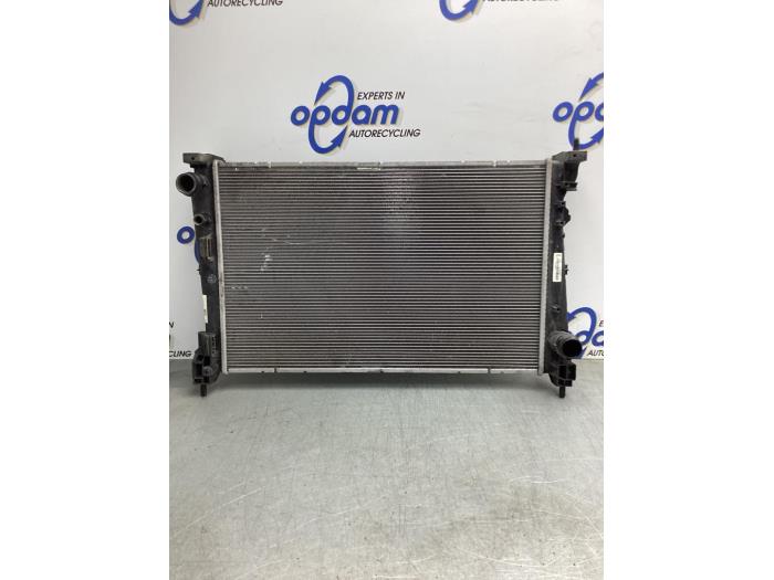 Usagé Radiateur Fiat Doblo Cargo (263) 1.4 T-Jet 16V Prix € 75,00 Règlement à la marge proposé par Gebr Opdam B.V.