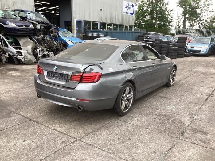 Begagnade Tanklucka BMW 5 serie (F10) 535d 24V Pris € 45,00 Marginaltabell erbjuds av Gebr Opdam B.V.