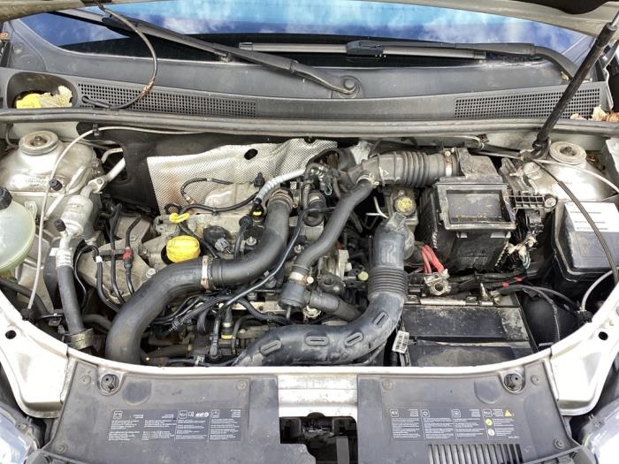 Gebrauchte Luftfiltergehäuse Dacia Sandero II 0.9 TCE 12V Preis € 45,00 Margenregelung angeboten von Gebr Opdam B.V.