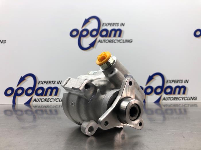 Neuf Pompe de direction Dacia Sandero Prix € 100,01 Prix TTC proposé par Gebr Opdam B.V.