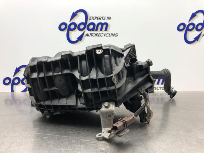 Gebrauchte Ansaugbrugge Peugeot 207/207+ (WA/WC/WM) 1.6 16V VTRi Preis € 90,00 Margenregelung angeboten von Gebr Opdam B.V.