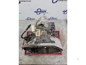 Getriebe van een Ford B-Max (JK8) 1.0 EcoBoost 12V 100 2013