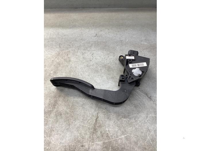 Begagnade Gaspedalsensor Dacia Dokker (0S) 1.2 TCE 16V Pris € 50,00 Marginaltabell erbjuds av Gebr Opdam B.V.