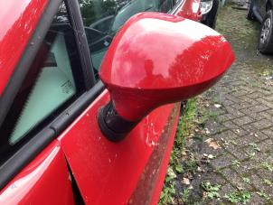 Używane Lusterko zewnetrzne lewe Seat Ibiza IV SC (6J1) 1.0 EcoTSI 12V Cena € 75,00 Procedura marży oferowane przez Gebr Opdam B.V.