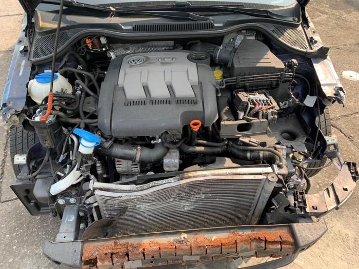 Begagnade Luftfilterhus Volkswagen Polo V (6R) 1.2 TDI 12V BlueMotion Pris € 32,00 Marginaltabell erbjuds av Gebr Opdam B.V.