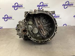 Usados Caja de cambios Mini Clubman (R55) 1.6 16V Cooper S Precio € 500,00 Norma de margen ofrecido por Gebr Opdam B.V.