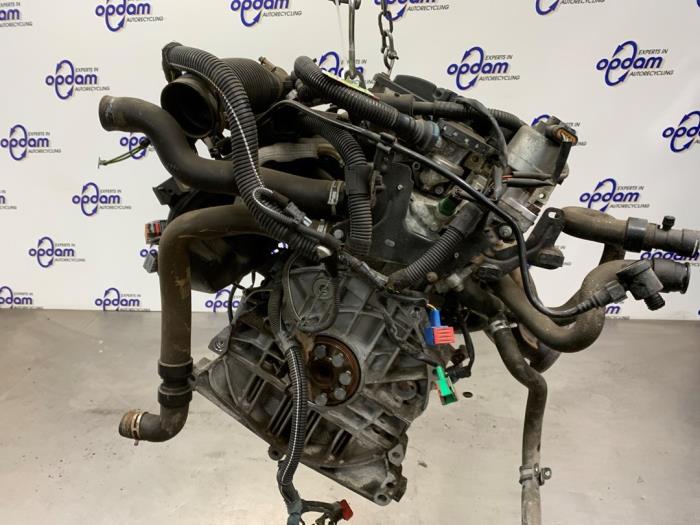 Usagé Moteur Peugeot 307 CC (3B) 2.0 16V Prix € 350,00 Règlement à la marge proposé par Gebr Opdam B.V.