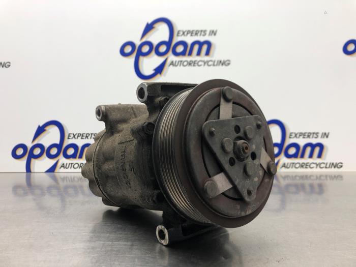 Usagé Pompe clim Citroen C2 (JM) 1.4 Prix € 75,00 Règlement à la marge proposé par Gebr Opdam B.V.