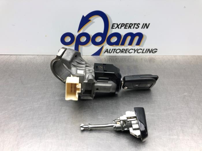Cylindre De Serrure D'allumage Compatible Toyota Aygo 2005-2014 - Remplace N0501412, N0502200 - 10