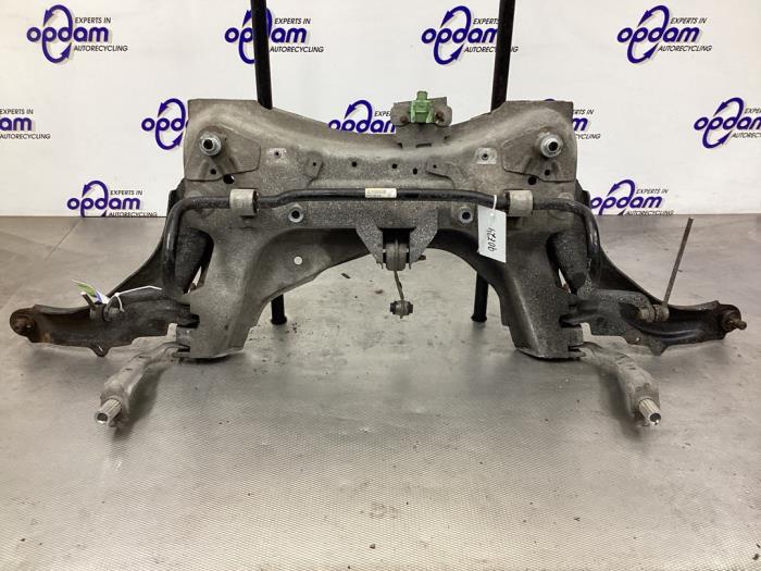 Used Subframe Renault Captur I (2R) 0.9 Energy TCE 12V Price € 99,00 Margin scheme offered by Gebr Opdam B.V.