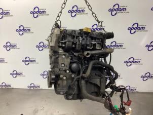 Used Engine Renault Clio III (BR/CR) 1.4 16V Price € 375,00 Margin scheme offered by Gebr Opdam B.V.
