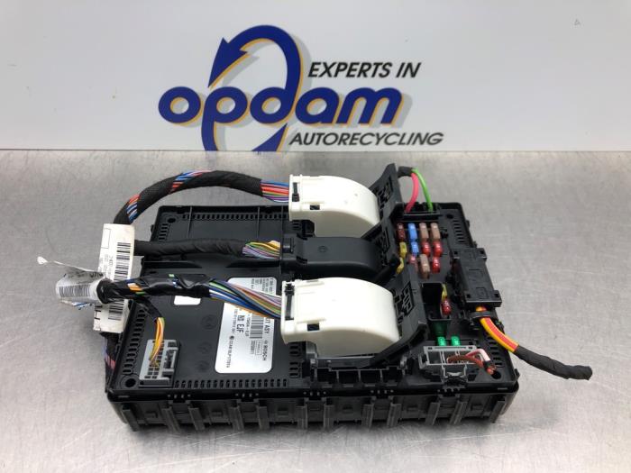 Used Body control computer Ford Fiesta 7 1.0 EcoBoost 12V Price € 125,00 Margin scheme offered by Gebr Opdam B.V.