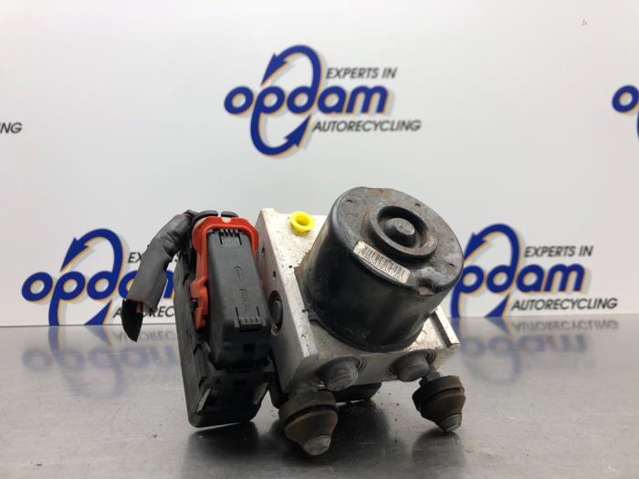 Begagnade ABS-pump Daihatsu Sirion 2 (M3) 1.0 12V DVVT Pris € 125,00 Marginaltabell erbjuds av Gebr Opdam B.V.