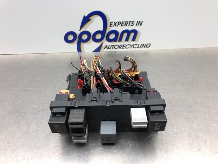 Used Body control computer Volkswagen Caddy III (2KA,2KH,2CA,2CH) 1.9 TDI Price € 100,00 Margin scheme offered by Gebr Opdam B.V.