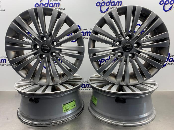 Opel Zafira Sets of sports wheels stock | ProxyParts.com