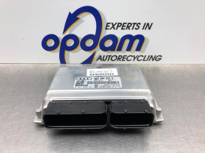 Used Engine management computer Audi A4 Avant (B7) 2.0 20V Price € 150,00 Margin scheme offered by Gebr Opdam B.V.