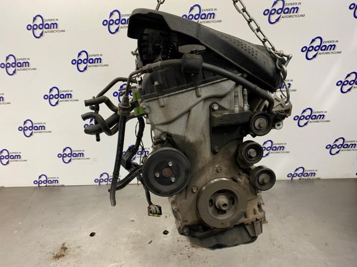 Usagé Moteur Kia Carens III (FG) 2.0i CVVT 16V Prix € 1.350,00 Règlement à la marge proposé par Gebr Opdam B.V.