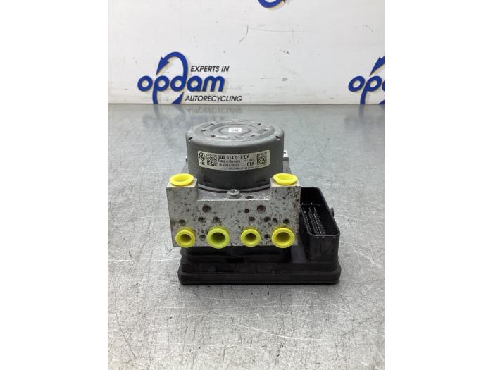 ABS Pumpe Volkswagen Passat Variant (3G5), 2014 / 2024 1.6 TDI 16V, Kombi/o, Diesel, 1.598cc, 88kW (120pk), FWD, DCXA, 2014-08 / 2020-11 (Gebraucht)