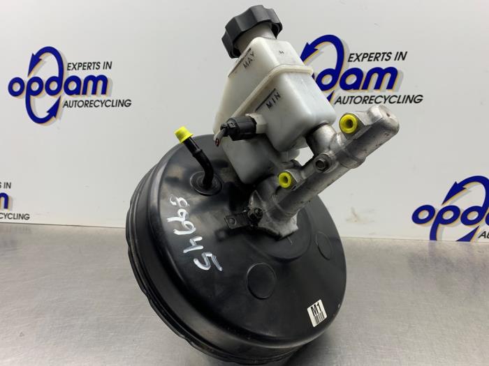Usagé Servo frein Hyundai i30 (FD) 1.6 CVVT 16V Prix € 65,00 Règlement à la marge proposé par Gebr Opdam B.V.